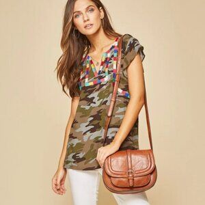 Andree By Unit Women's Large Camo & Colorful Embroidery Flutter Sleeve Blouse